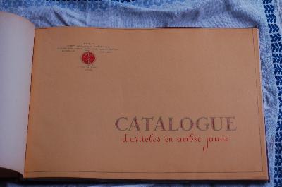 Catalogue+d+articles+en+ambre+jaune+%28Katalog+von+Artikeln+aus+gelbem+Bernstein%29