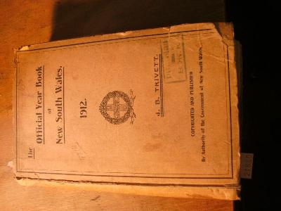 The+official+year+book+of+new+South+Wales+1912