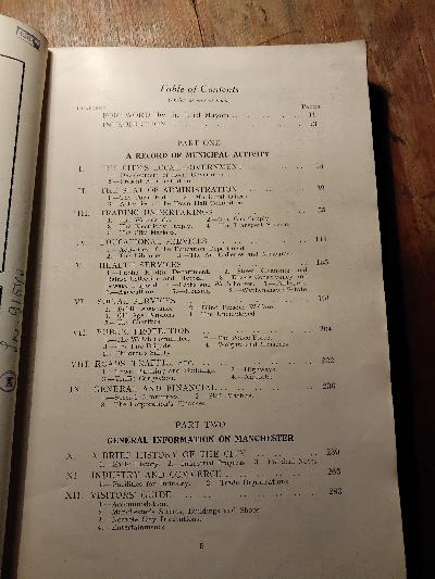 The+city+of+Manchester++1937++How+Manchester+is+managed++A+record+of+municipal+activity+with+a+description+of+the+city