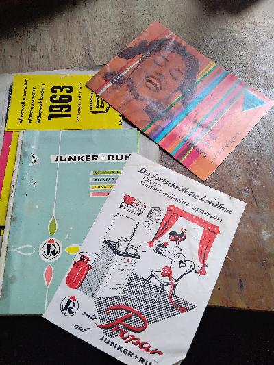 Salzgitter+Gas++Homann+Voss++%28Mappe+mit+Prospekten+und+Faltbl%C3%A4tter+zu+Gasherden%2C+Gaswaschautomaten+etc.%29