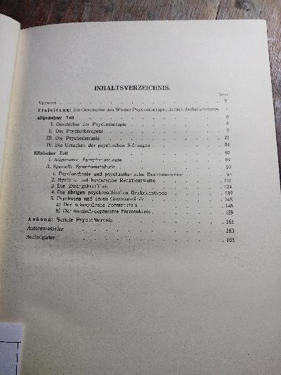 Psychotherapie++Ein+Lehrbuch+f%C3%BCr+Studierende+und+%C3%84rzte
