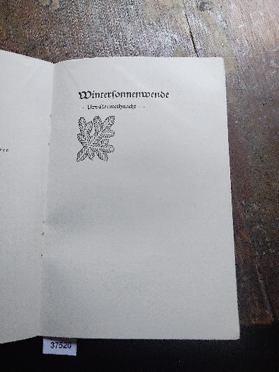 Deutsche Weihnacht  Wintersonnenwende   Vortragsbuch für die deutsche Jugend - Front Cover
