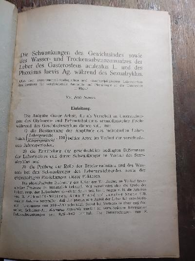 Die Schwankungen des Gewichtsindex sowie des Wassers- und Trockensubstanzumsatzes der Leber des Gasterosteus aculeatus L. und des Phoxinus laevis Ag. während des Sexualzyklus - Front Cover