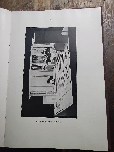 Theorie des Kirchenbaues vom Standpunkte des Kirchenmusikers und des Redners, mit einer Glockenkunde in ihrer Beziehung zum Kirchenbau - Front Cover