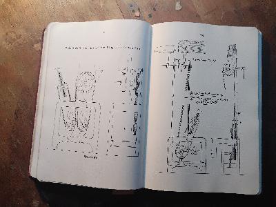 Illustrierter Katalog der Baumwollspinnerei- und Webereimaschinen. Ein kurzer Rückblick auf die in der Baumwoll-Industrie und im Baumwollmaschinenbau gemachten Fortschritte seit der Erfindung der Spinnmaschine im Jahre 1738. Eine kurze Beschreibung der Verfahren in der modernen Baumwollindustrie. Katalog nebst Berechnung der Maschinen zum egrenieren, öffnen, krempeln, kämmen, vorbereiten, spinnen und weben der Baumwolle. - Front Cover