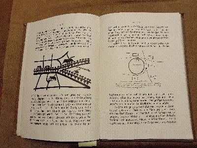 Goldene Heimat  Für den Anschauungsunterricht und die Heimatkunde  Mit vielen Beispielen aus dem Unterricht - Front Cover