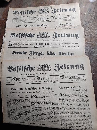 Vossische Zeitung Nr. 299,470,480  1933 - Front Cover