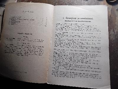 Eesti Vabariigi Tartu Ülikooli Isiklik Koosseis  1. Detsembril 1929 (Persönliche Zusammensetzung der Universität Tartu der Republik Estland im Jahr 1929) - Front Cover