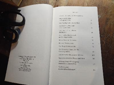 Die Widersprüche des Ezra Pound  Elf Essays - Front Cover