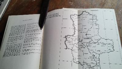 Deutsche Kunstdenkmäler  Ein Bildhandbuch  Bezirke  Halle  Magdeburg - Front Cover