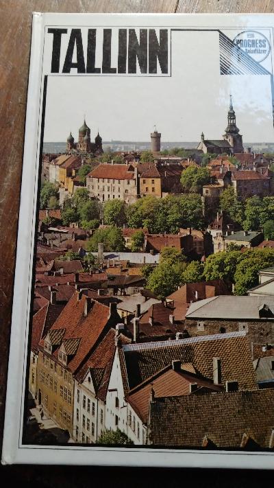 Tallinn  Reiseführer - Front Cover