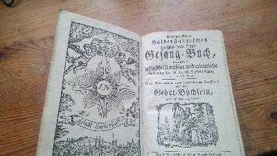  Neueingerichtetes Halberstädtisches Kirchen- und Haus-Gesang-Buch, Darinnen 972 schriftmäßige und erbauliche sonderlich des sel. D. M. Lutheri Lieder enthalten sind. Unter Approbation eines Hochlöblichen Konsistorii nebst einem  Gebet-Büchlein, zum Druck befördert. - Front Cover