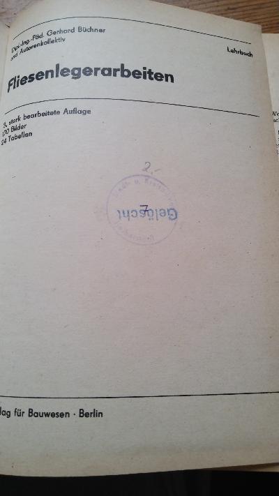 Fliesenlegerarbeiten - Front Cover