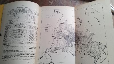 Bauordnung für die Stadt Berlin vom 9. November 1929  Für den Handgebrauch mit einleitendem Vorwort, Übersichtsplänen sowie einem ausführlichen Sachregister - Front Cover