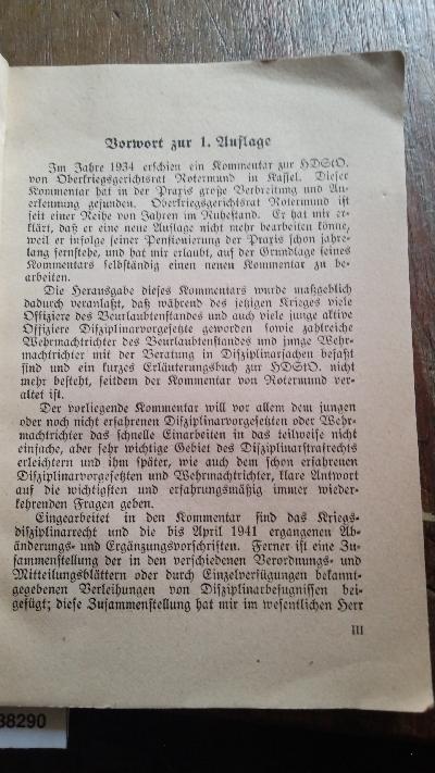 Kommentar zur Disziplinarstrafordnung für das Heer  in der heute geltenden Fassung einschliesslich des Kriegsdisziplinarrechts und unter Berücksichtigung des Militärstrafgesetzbuches in der Fassung vom 10.10.1940   auch gültig für die Luftwaffe - Front Cover