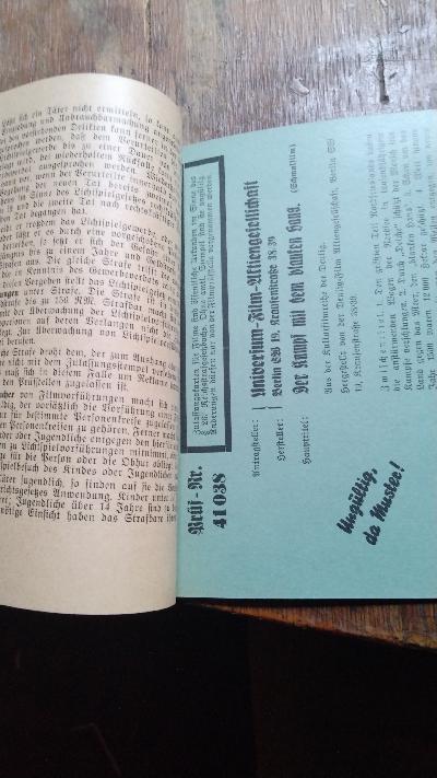 Das Lichtspielgesetz vom 16.2. 1934 - Front Cover