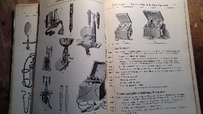 Illustrierter Preis Courant der Firma Christian Seelig Riga  über chirugische Instrumente, Artikel zur Krankenpflege, Verbandsstoffe, Gummiwaaren und Kurzwaaren, pharmaceutiche Utensilien - Front Cover