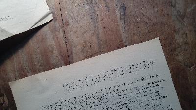 Kominternes VII vispasaules kongresa resolucija, pienemts 1. aqugusta 1935. g. sakara ar b. Vilchelma PIKA zinojumu par kominternes izpildkomitejas darbibu.   (Resolution des VII. Weltkongresses der Komintern, angenommen am 1. August 1935 im Zusammenhang mit dem Bericht des Genossen Wilhelm PIECK über die Tätigkeit des Exekutivkomitees der Komintern.) illegales Flugblatt der lettischen Kommunisten - Front Cover