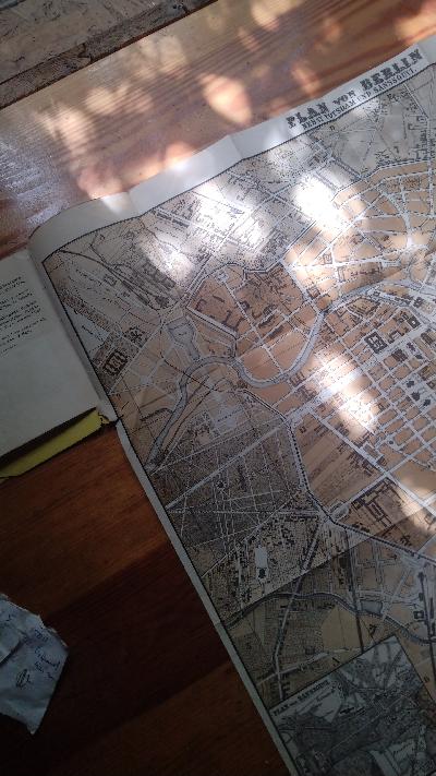 Neuester Plan von Berlin, Potsdam und Sanssouci  Mit einer Tabelle - Front Cover