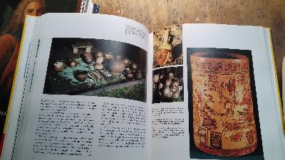 Bier  Jenseits von Hopfen und Malz  Von den Zaubertränken der Götter zu den psychedelischen Bieren der Zukunft  - Front Cover