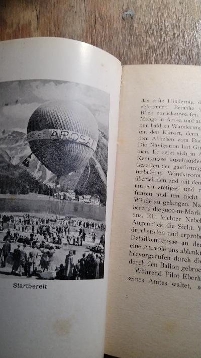 Mit der Arosa über die Alpen  Eine Fahrt im Freiballon von Arosa nach Belforte  Geschildert von Teilnehmern  G. Eberhardt  Dr. R. Klages  K. Mock  St. Jösler und Dr. E. Tilgenkamp  10. Juni 1947 - Front Cover