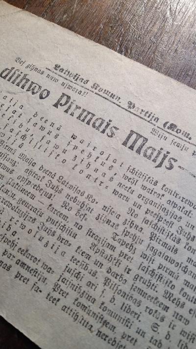 Lai dsihwo Pirmais Maijs - zihnas swehtki  (Es lebe der Erste Mai – das Fest des Kampfes) - Front Cover