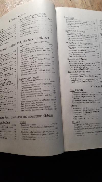 Der Neue Brockhaus  Atlas - Front Cover